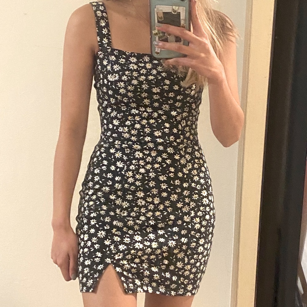 Daisy dress